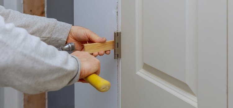 fiberglass entry door repair in Hunters Creek